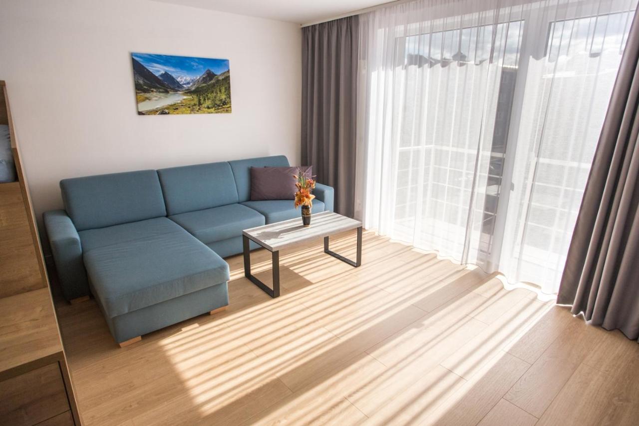 City Apartment Poprad Dış mekan fotoğraf