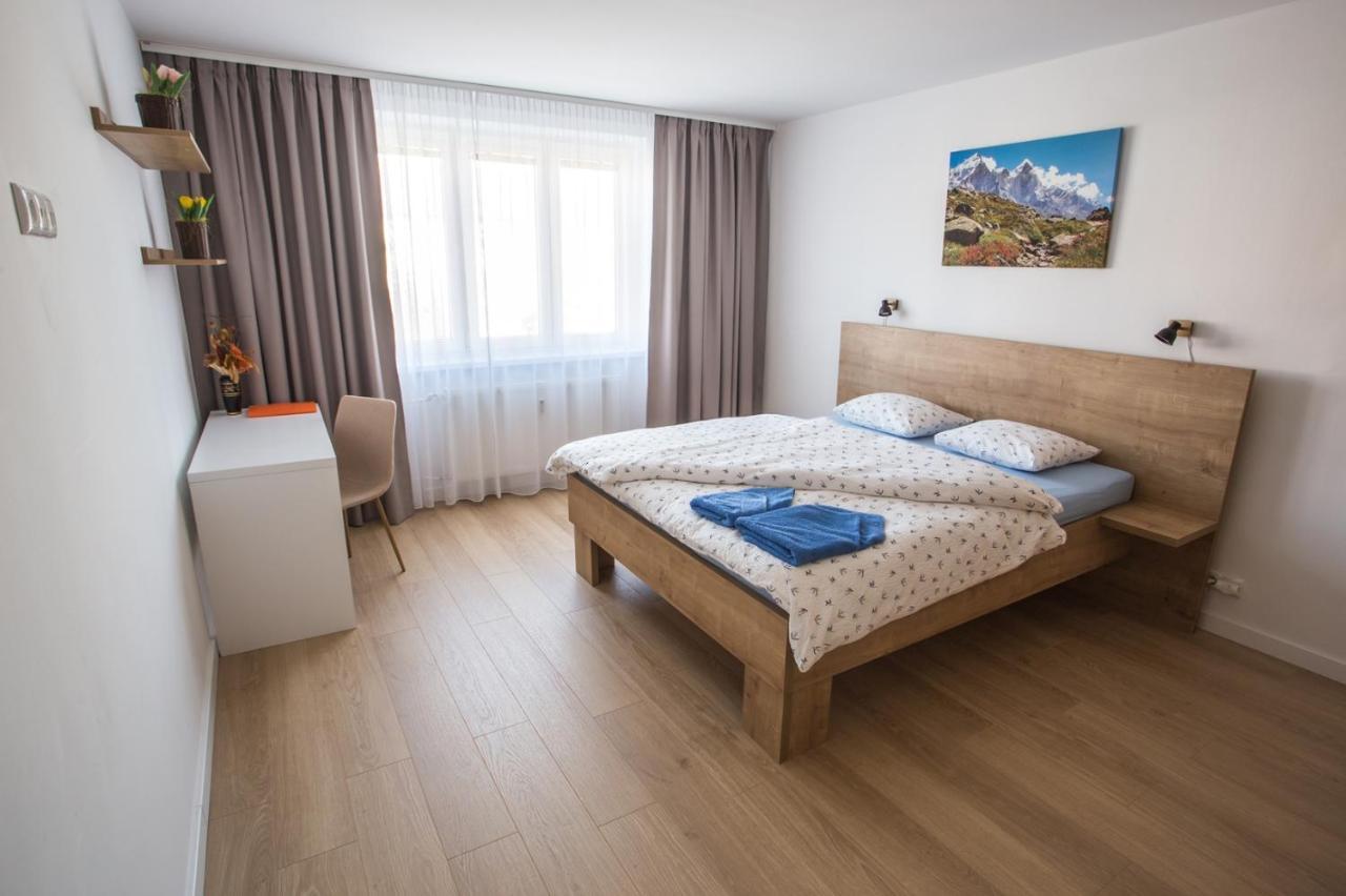 City Apartment Poprad Dış mekan fotoğraf